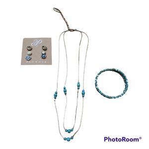 5 Piece Turquoise Gold set ♡